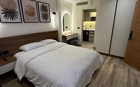 House 98 - Boutique Hotel Stay In Zayed